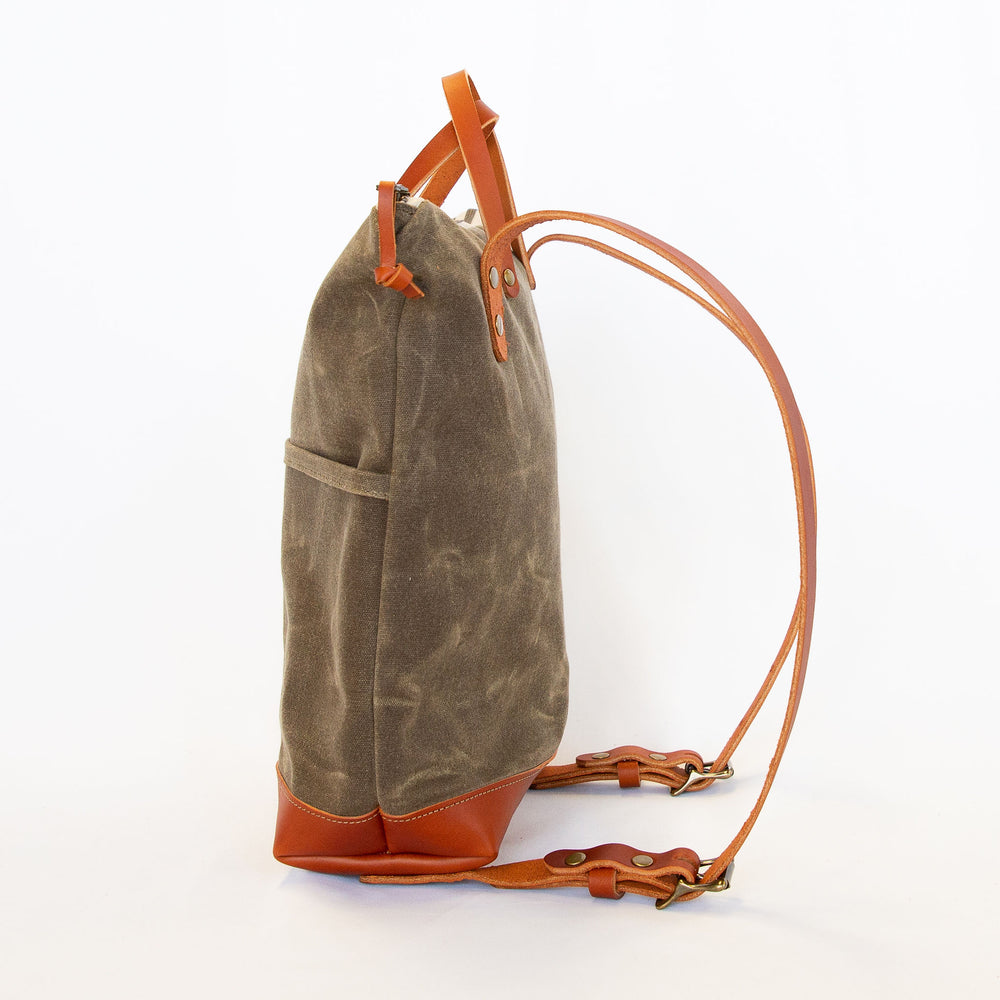 York Deluxe Backpack - Field Tan
