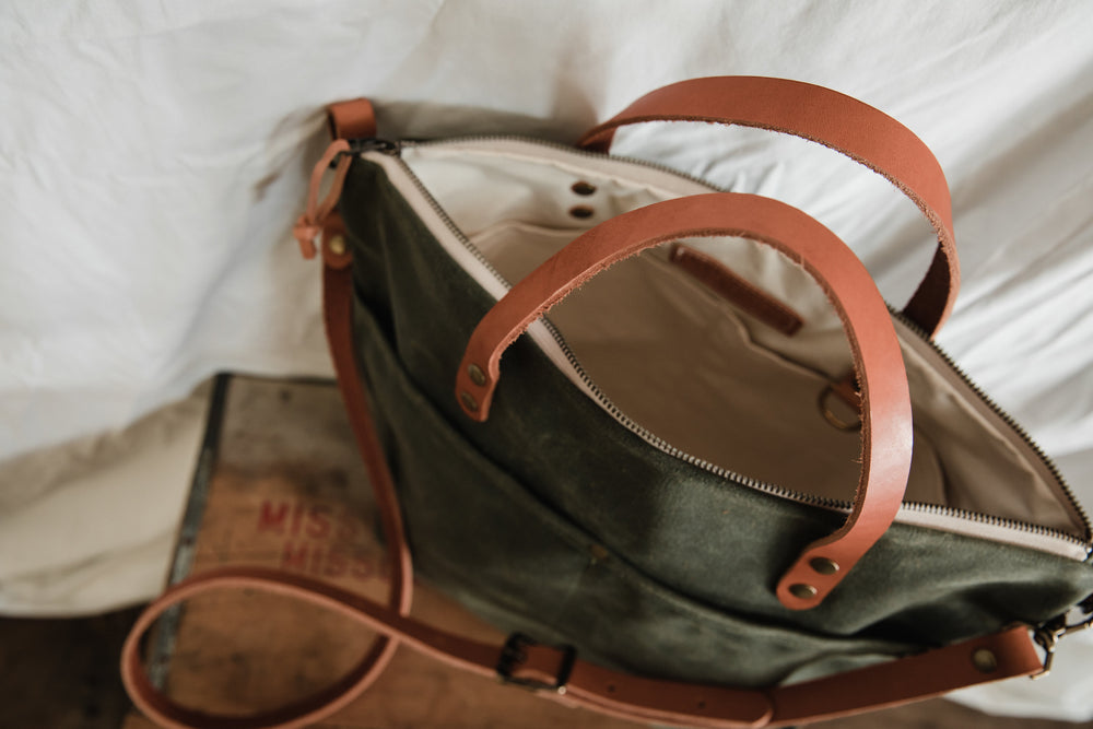 Rapidan Crossbody Tote - Olive