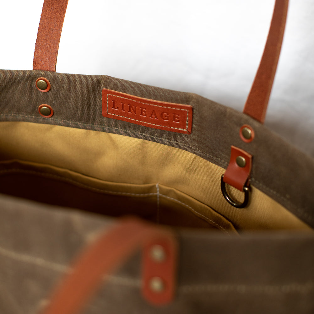 Potomac Tote - Field Tan