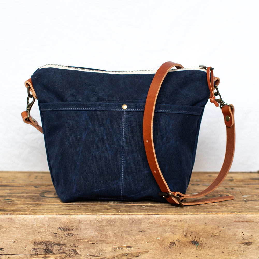 Rivanna Crossbody Bag - Navy